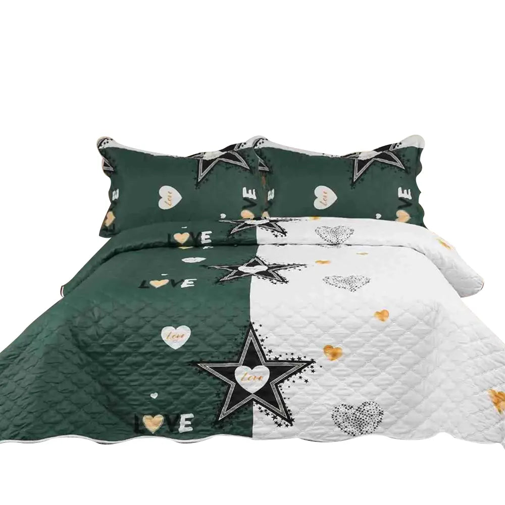 Cubrecama Quilt de 2 Plazas Estampados Estrellas Corazones Blanco y Verde CC27