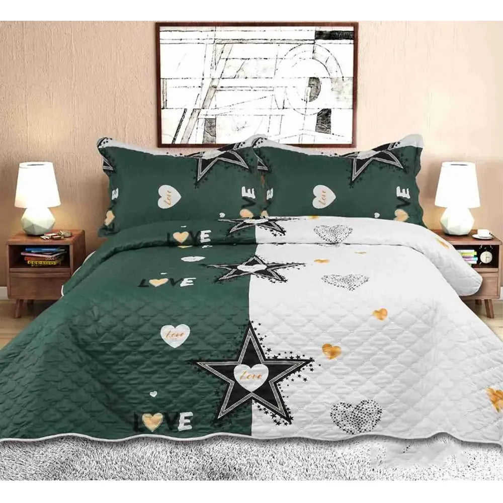 Cubrecama Quilt de 2 Plazas Estampados Estrellas Corazones Blanco y Verde CC27